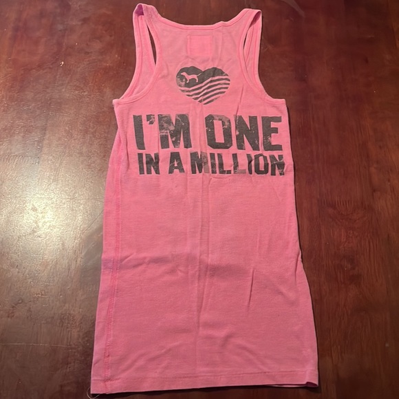 Pink Tank - Picture 2 of 2